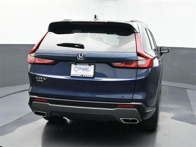 used 2025 Honda CR-V Hybrid car, priced at $34,995