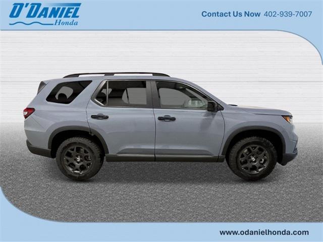 new 2025 Honda Pilot car, priced at $51,305