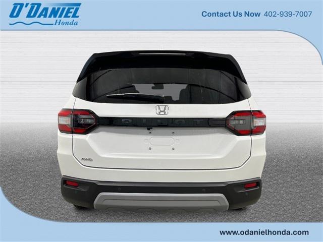new 2025 Honda Pilot car, priced at $47,550