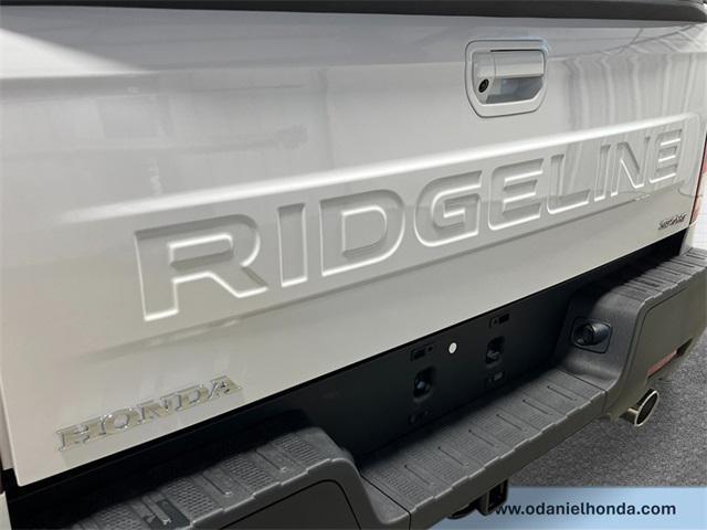 new 2025 Honda Ridgeline car, priced at $42,250