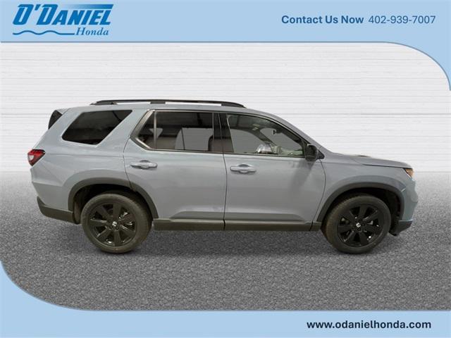 new 2025 Honda Pilot car, priced at $56,485