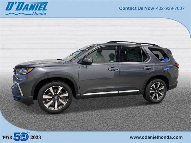 new 2025 Honda Pilot car, priced at $54,530