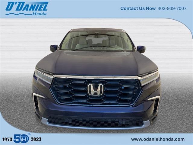 new 2025 Honda Pilot car, priced at $47,050