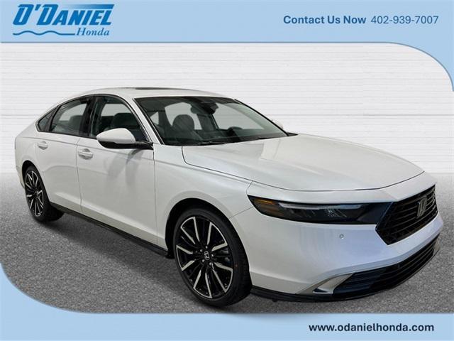 new 2025 Honda Accord Hybrid car, priced at $40,905