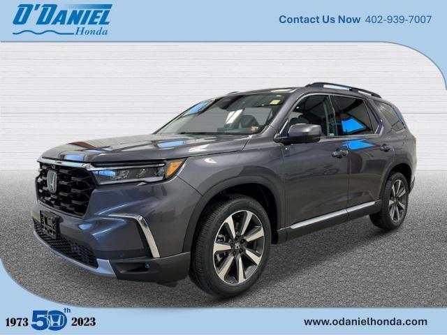 new 2025 Honda Pilot car, priced at $54,530