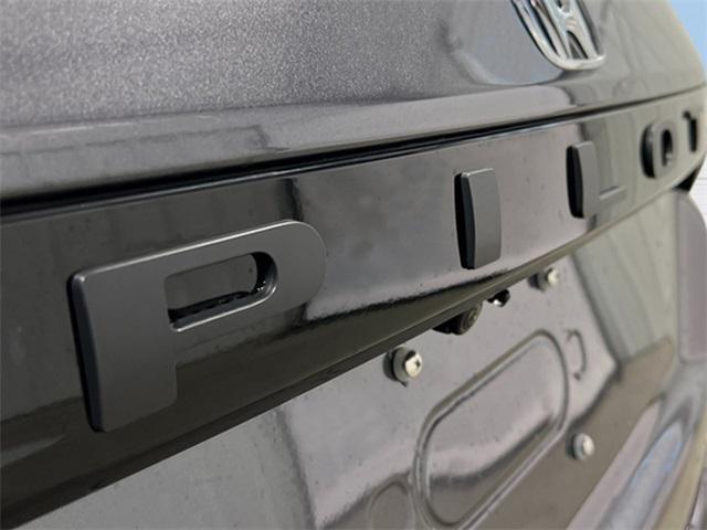 new 2025 Honda Pilot car, priced at $54,530