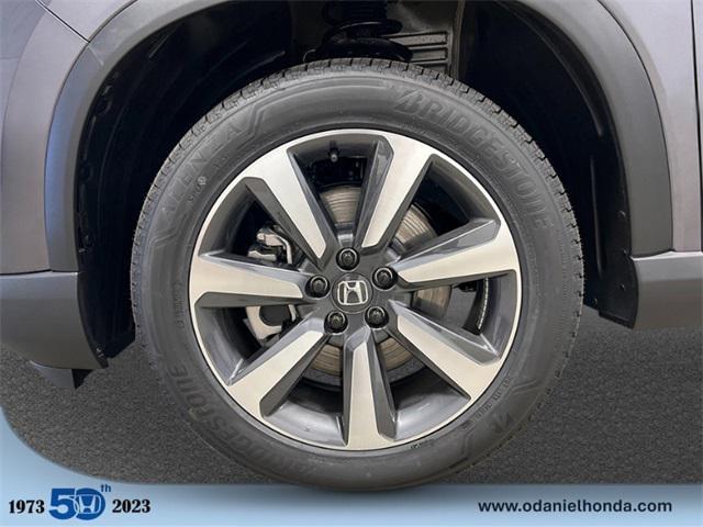 new 2025 Honda Pilot car, priced at $54,530