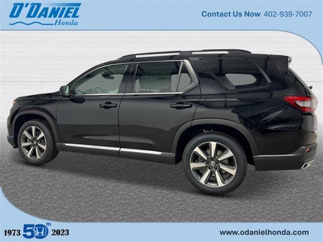 new 2025 Honda Pilot car, priced at $54,530