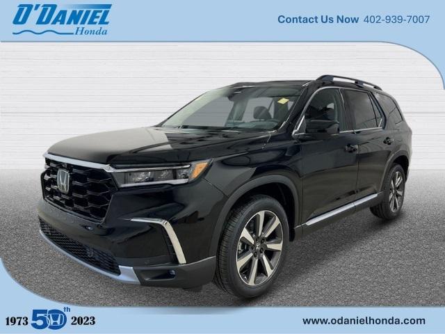 new 2025 Honda Pilot car, priced at $54,530
