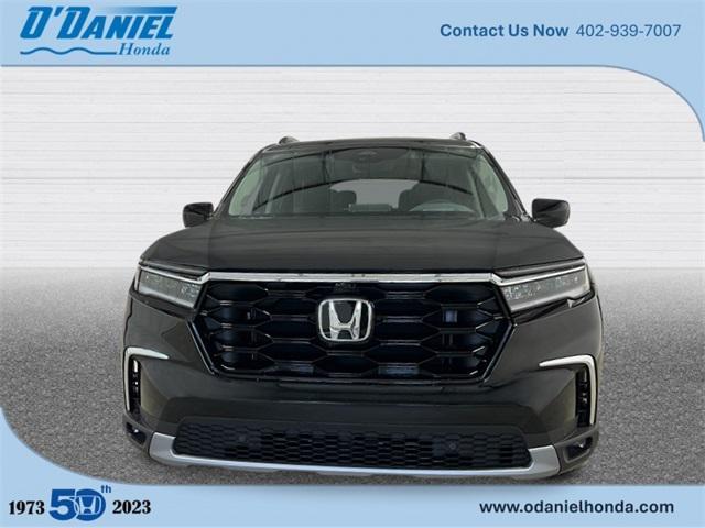 new 2025 Honda Pilot car, priced at $54,530