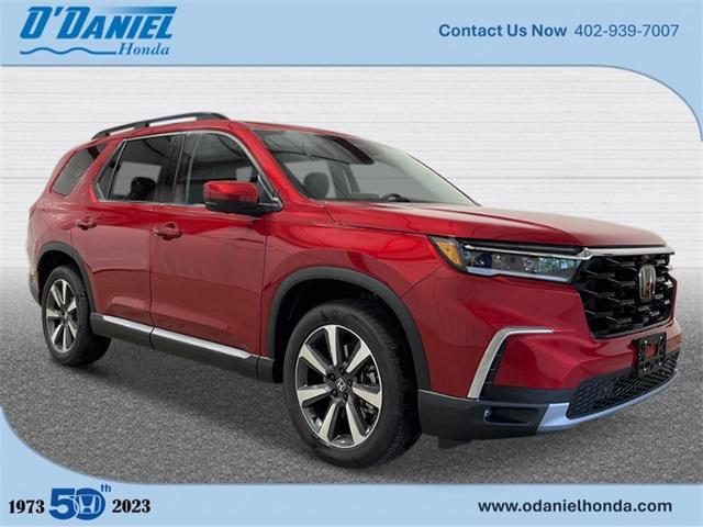 new 2025 Honda Pilot car, priced at $54,985