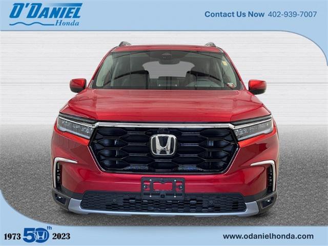 new 2025 Honda Pilot car, priced at $54,985