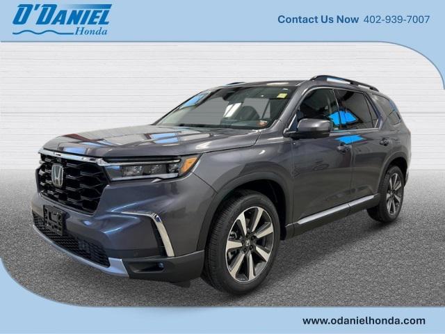new 2025 Honda Pilot car, priced at $54,530