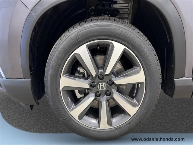 new 2025 Honda Pilot car, priced at $54,530