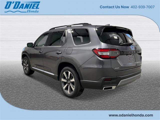 new 2025 Honda Pilot car, priced at $54,530