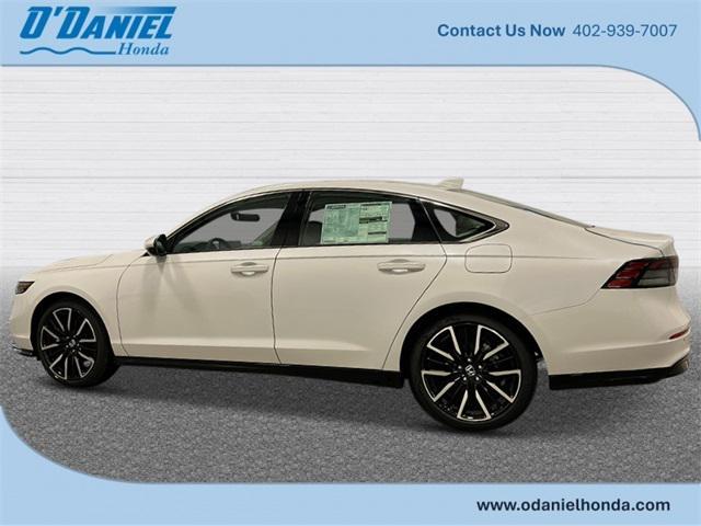 new 2025 Honda Accord Hybrid car, priced at $40,905