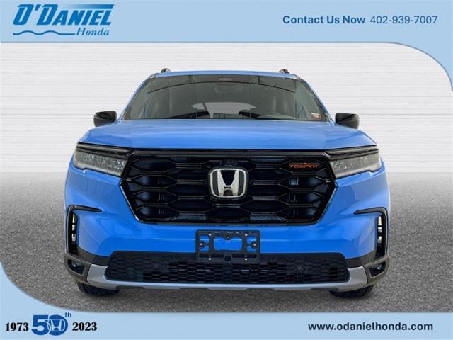 new 2025 Honda Pilot car, priced at $51,305