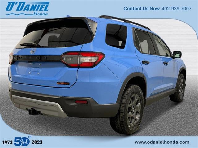 new 2025 Honda Pilot car, priced at $51,305