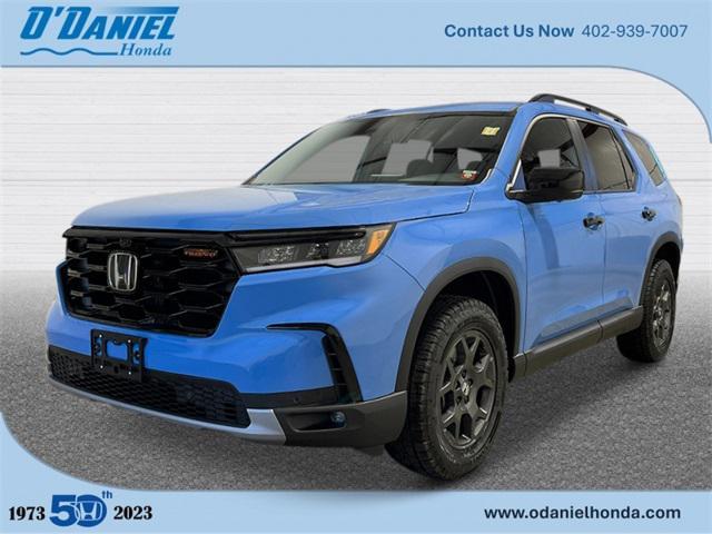 new 2025 Honda Pilot car, priced at $51,305