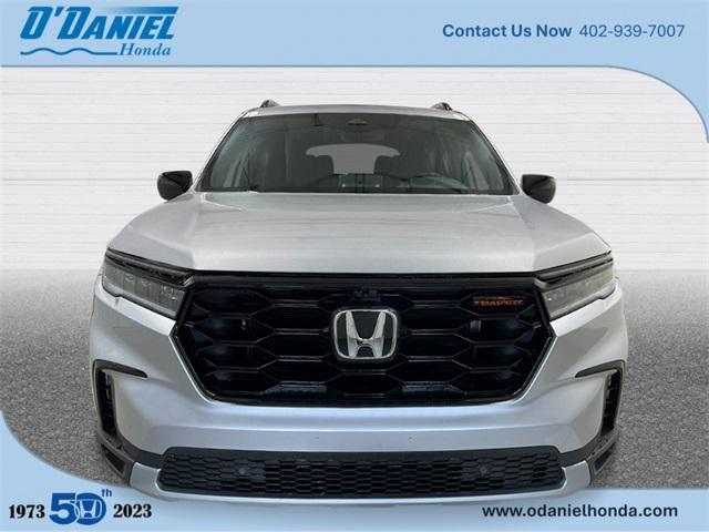 new 2025 Honda Pilot car, priced at $50,495