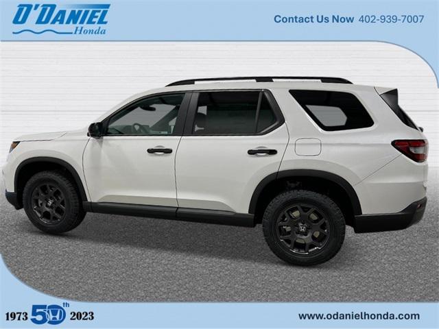 new 2025 Honda Pilot car, priced at $51,305