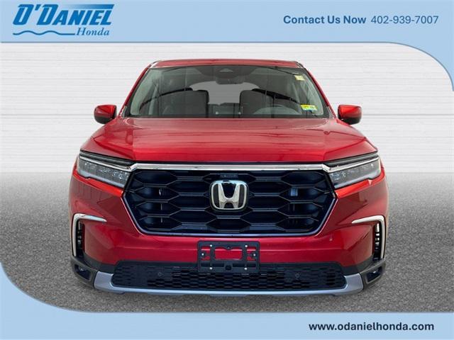 new 2025 Honda Pilot car, priced at $47,505