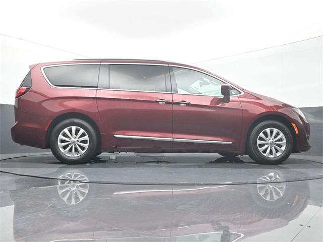 used 2018 Chrysler Pacifica car, priced at $19,900