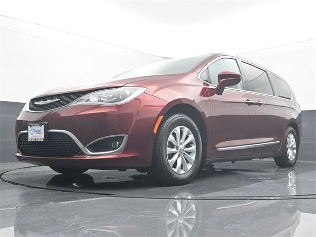 used 2018 Chrysler Pacifica car, priced at $19,900