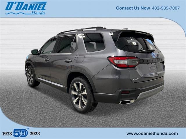 new 2025 Honda Pilot car, priced at $54,530