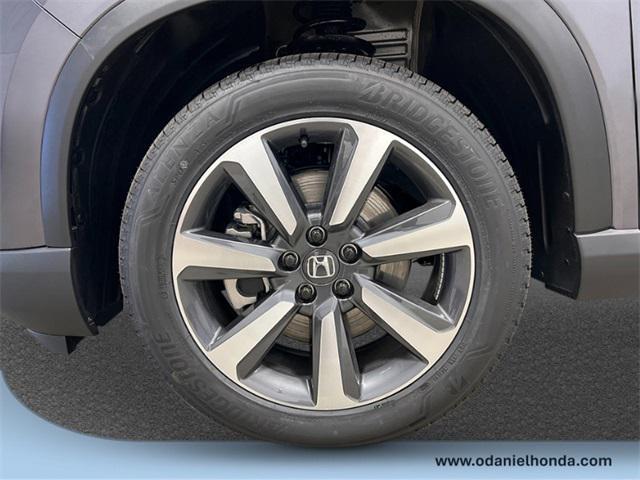 new 2025 Honda Pilot car, priced at $54,530