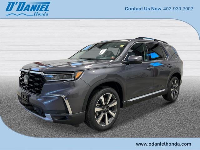 new 2025 Honda Pilot car, priced at $54,530