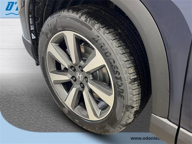 new 2025 Honda Pilot car, priced at $54,530