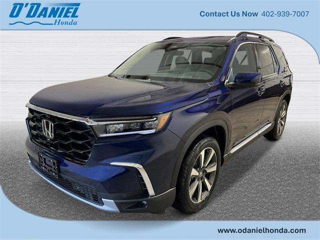 new 2025 Honda Pilot car, priced at $54,530