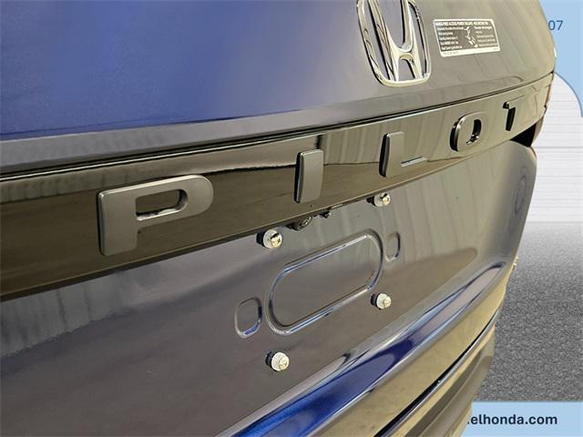 new 2025 Honda Pilot car, priced at $54,530