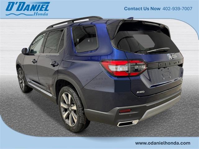 new 2025 Honda Pilot car, priced at $54,530