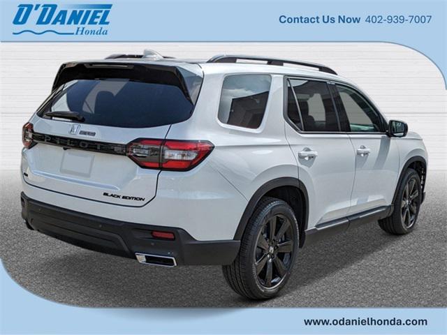 new 2025 Honda Pilot car, priced at $56,485