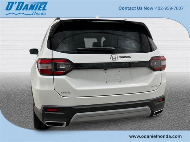 new 2025 Honda Pilot car, priced at $54,985