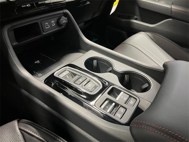 new 2025 Honda Pilot car, priced at $56,485