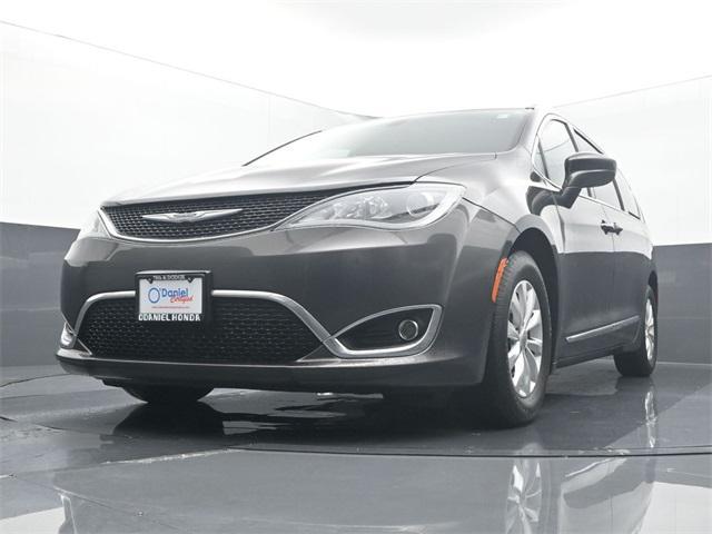 used 2017 Chrysler Pacifica car, priced at $14,250
