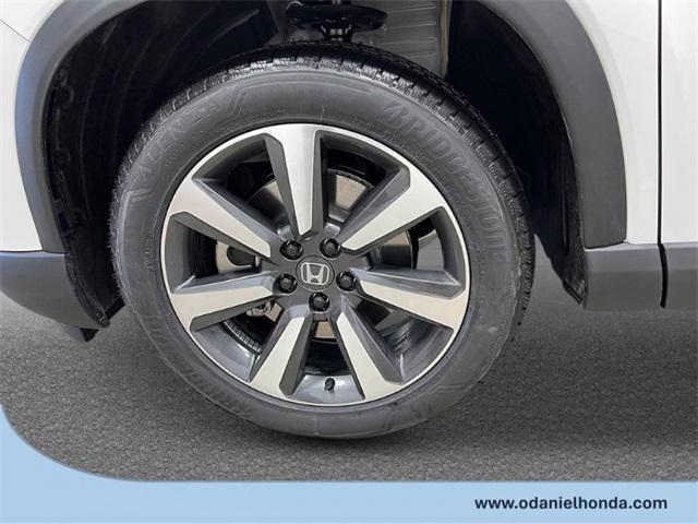 new 2025 Honda Pilot car, priced at $54,985