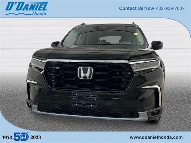 new 2025 Honda Pilot car, priced at $51,050