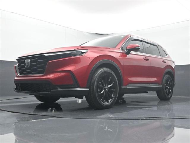 used 2023 Honda CR-V car, priced at $32,000