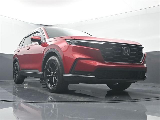 used 2023 Honda CR-V car, priced at $32,000