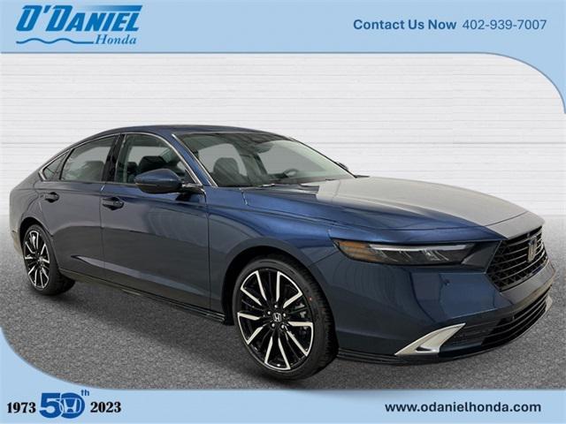 new 2025 Honda Accord Hybrid car, priced at $40,450
