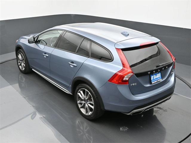 used 2018 Volvo V60 Cross Country car, priced at $18,250
