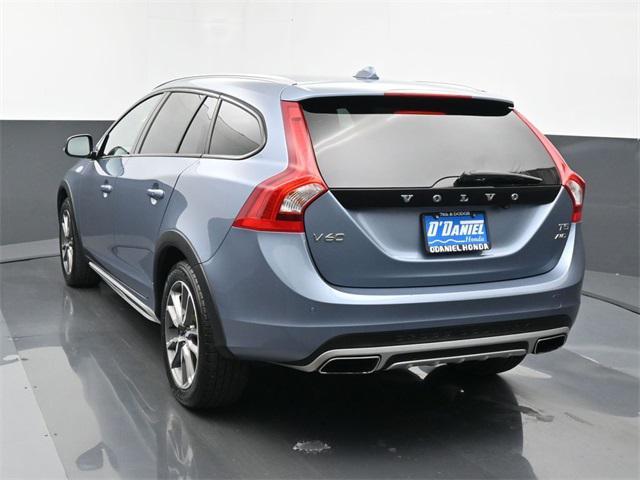 used 2018 Volvo V60 Cross Country car, priced at $18,250