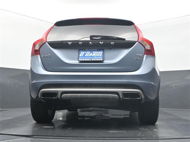 used 2018 Volvo V60 Cross Country car, priced at $18,250