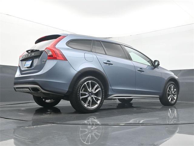 used 2018 Volvo V60 Cross Country car, priced at $18,250
