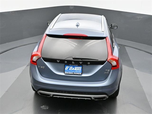 used 2018 Volvo V60 Cross Country car, priced at $18,250