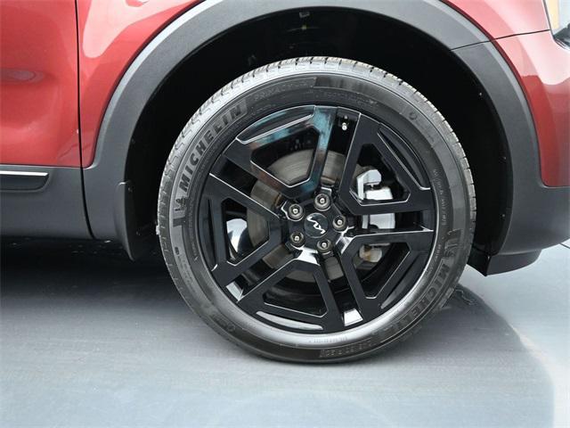 used 2024 Kia Telluride car, priced at $42,988